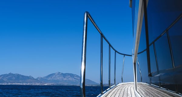 yacht-vue-grande-plaisance-antibes